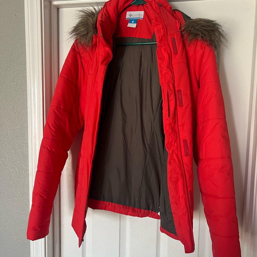 Columbia Red Orange Puffer Jacket with Faux Fur Trim